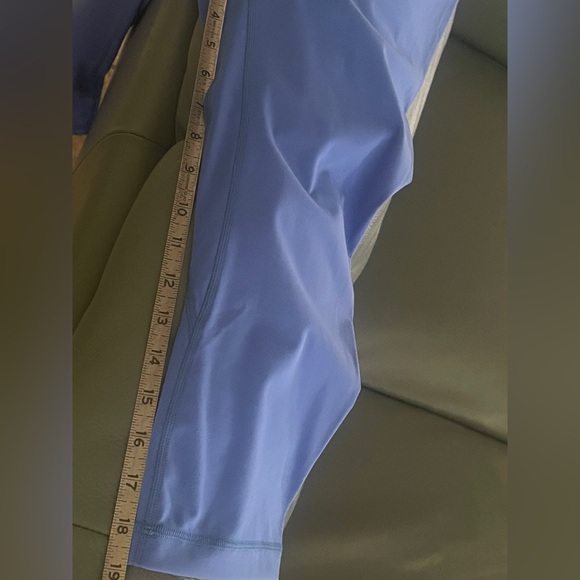 New yoga pant leggings Buttery soft feel Fits like a Large see measurements - Picture 9 of 11